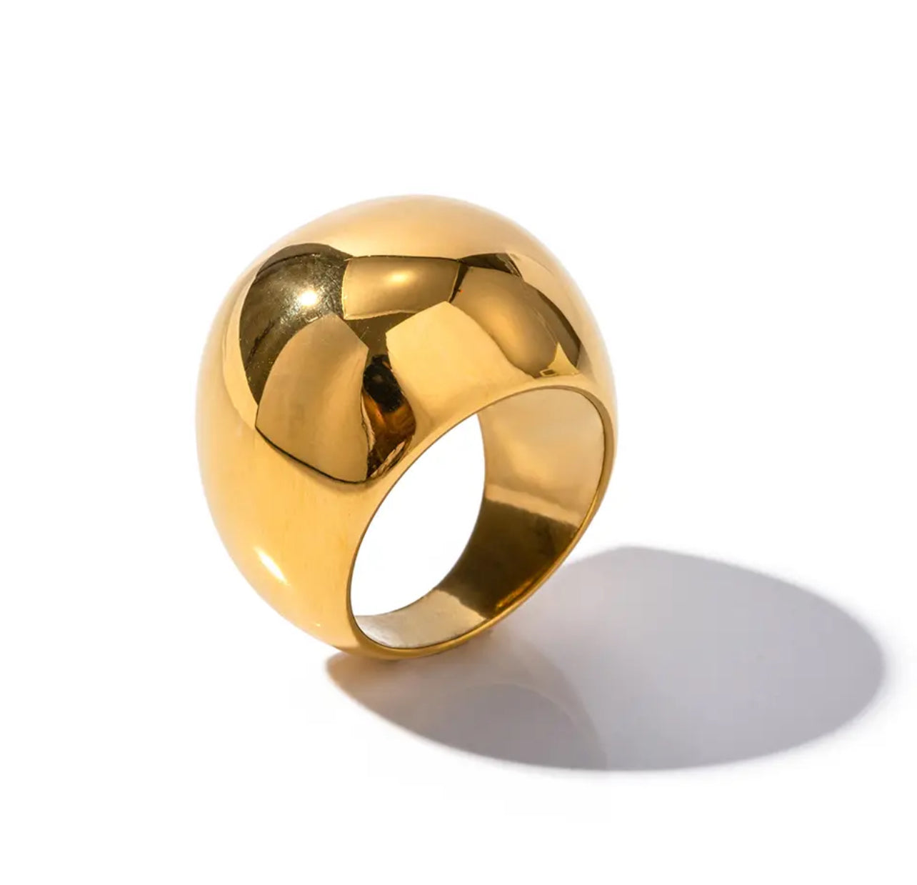 Glamorous Ring
