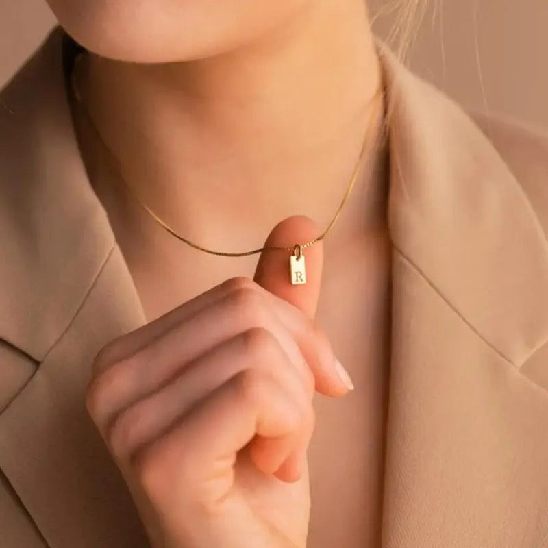 Initial Engraving Pendant Necklace