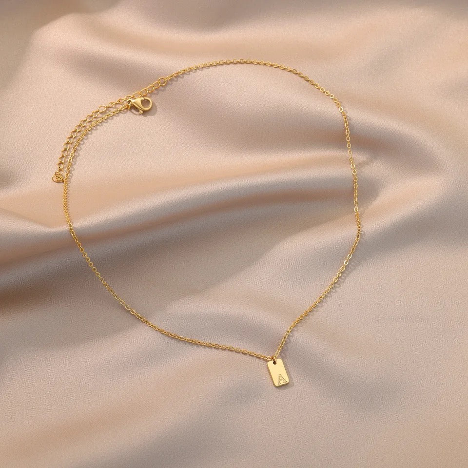 Initial Engraving Pendant Necklace