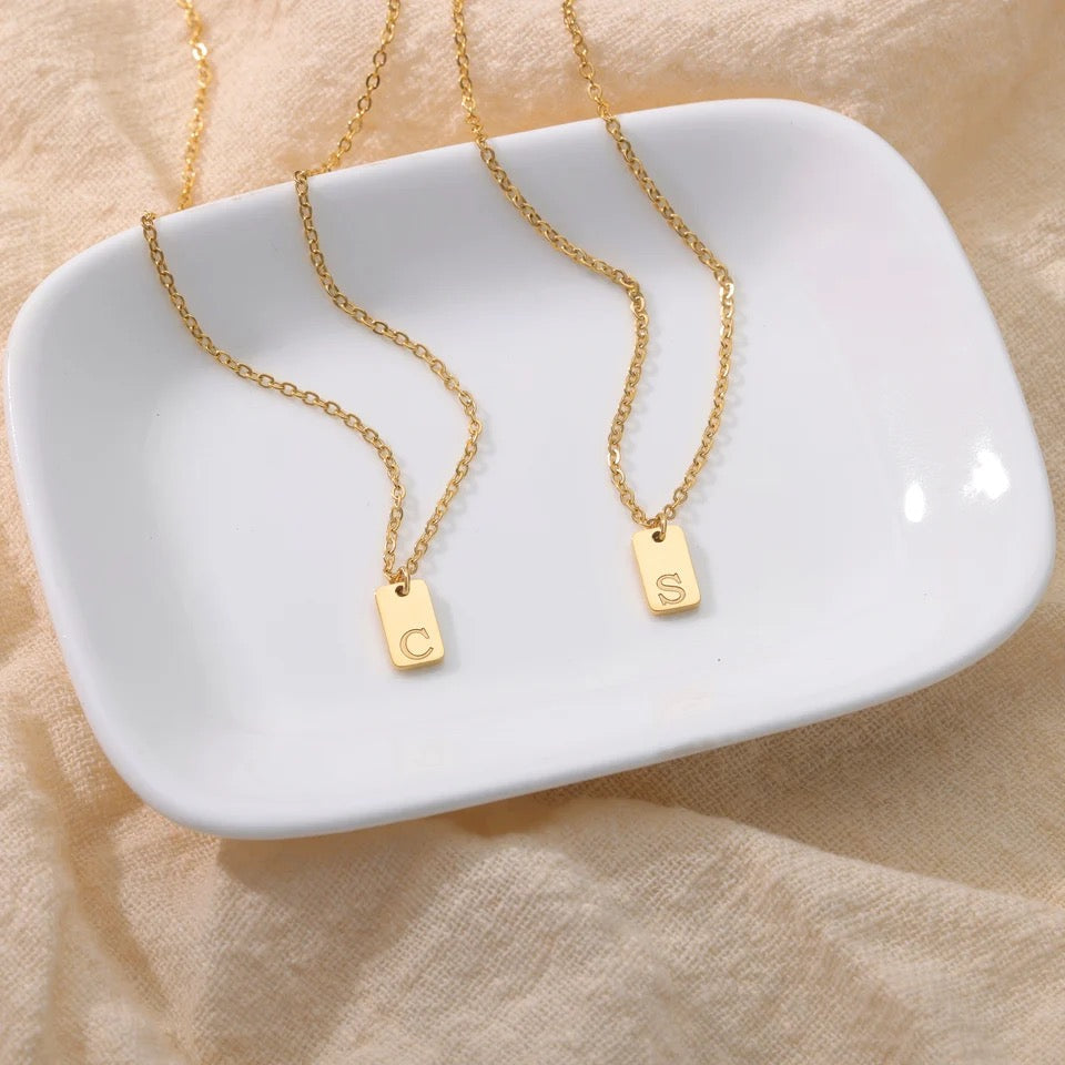 Initial Engraving Pendant Necklace