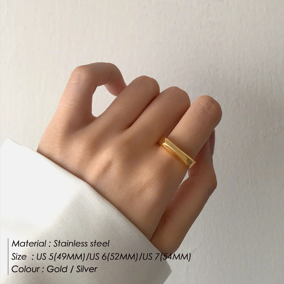 Statement Ring